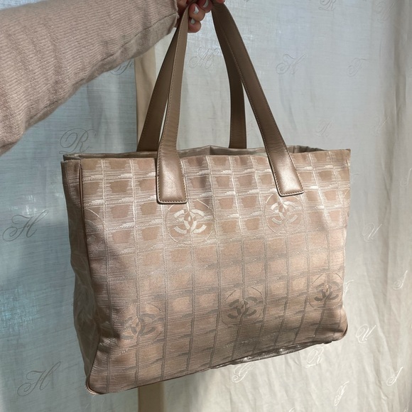 Chanel 💕Travel Tote Fabric Leather Strap Pink Tan Quilted Appearance CC Logo - Picture 14 of 14